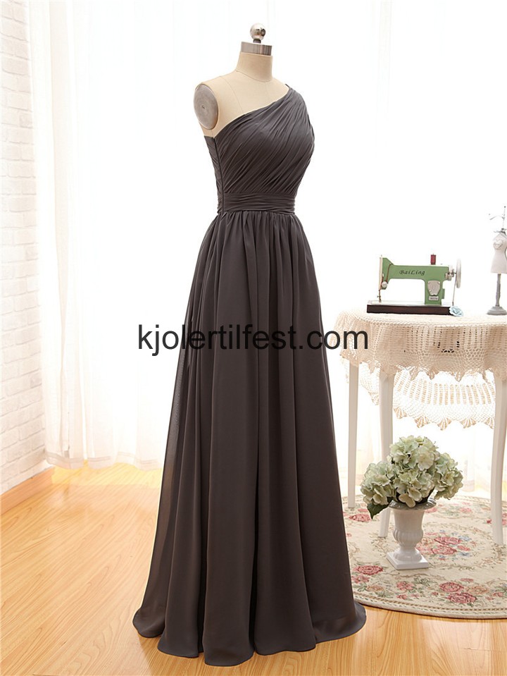 Svart A-Linje En-Skulder Chiffon Ballkjoler