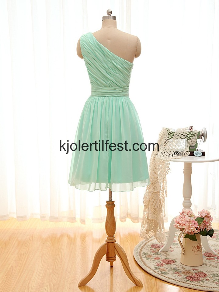 En-Skulder A-Linje Mint Chiffon Brudepikekjoler