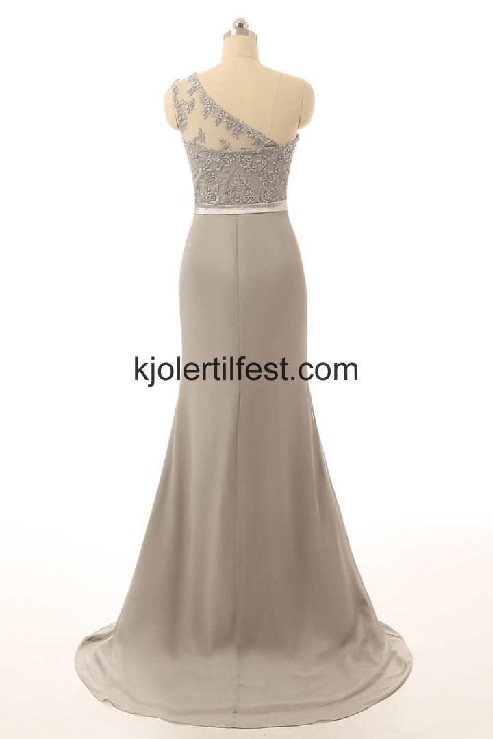 En-Skulder Lange Slv Chiffon Ballkjoler