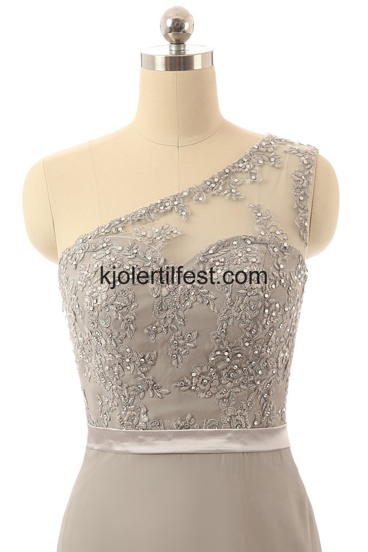 En-Skulder Lange Slv Chiffon Ballkjoler