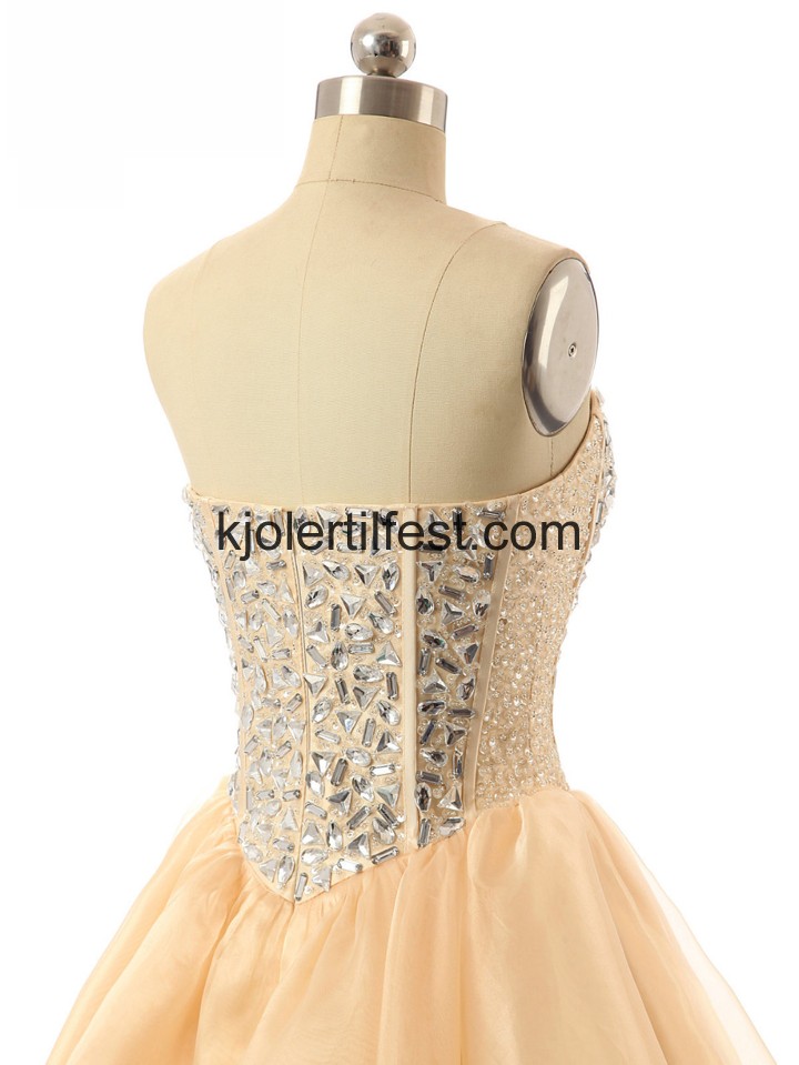 Kort A-Linje Champagne Organza Cocktailkjoler