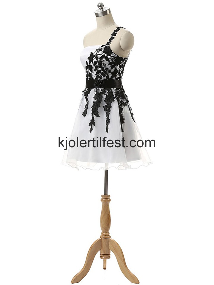 Hvit En-Skulder Kort Chiffon Ballkjoler