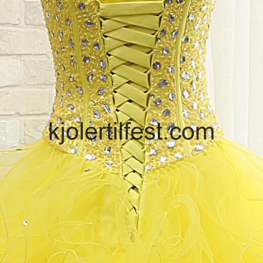 Gul Stroppels Kjreste Tyll Quinceanera Kjoler
