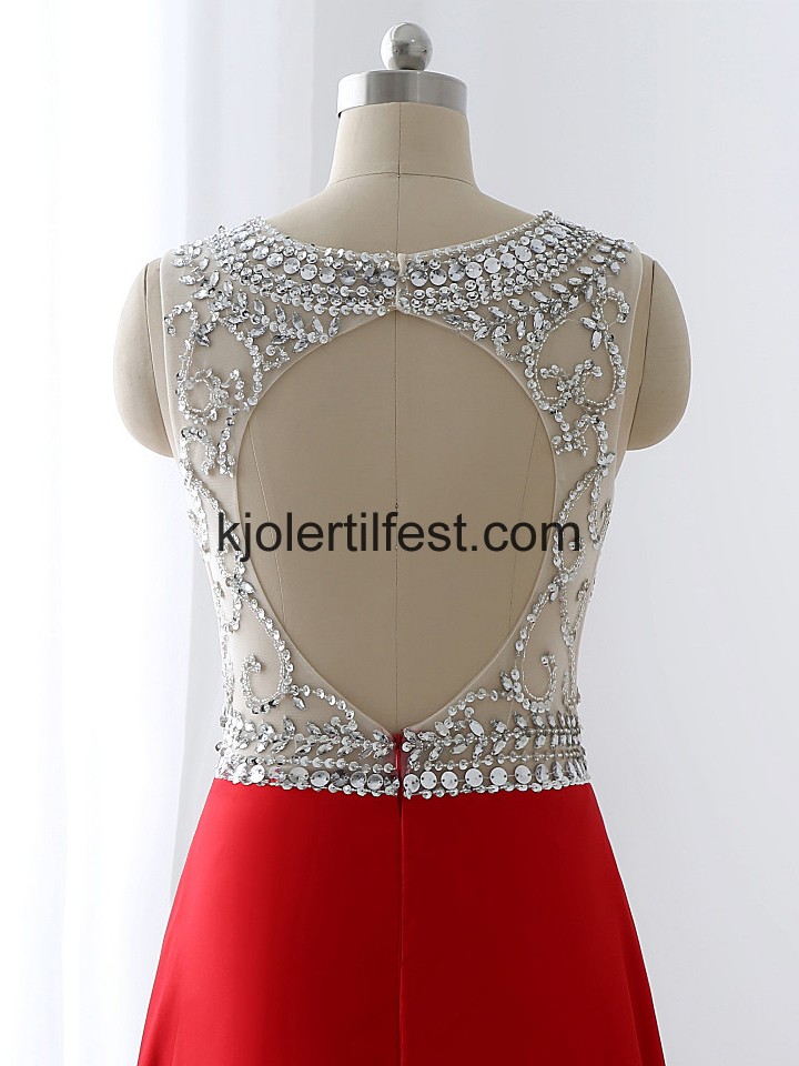 Rd Scoop Lange Perler Ballkjoler