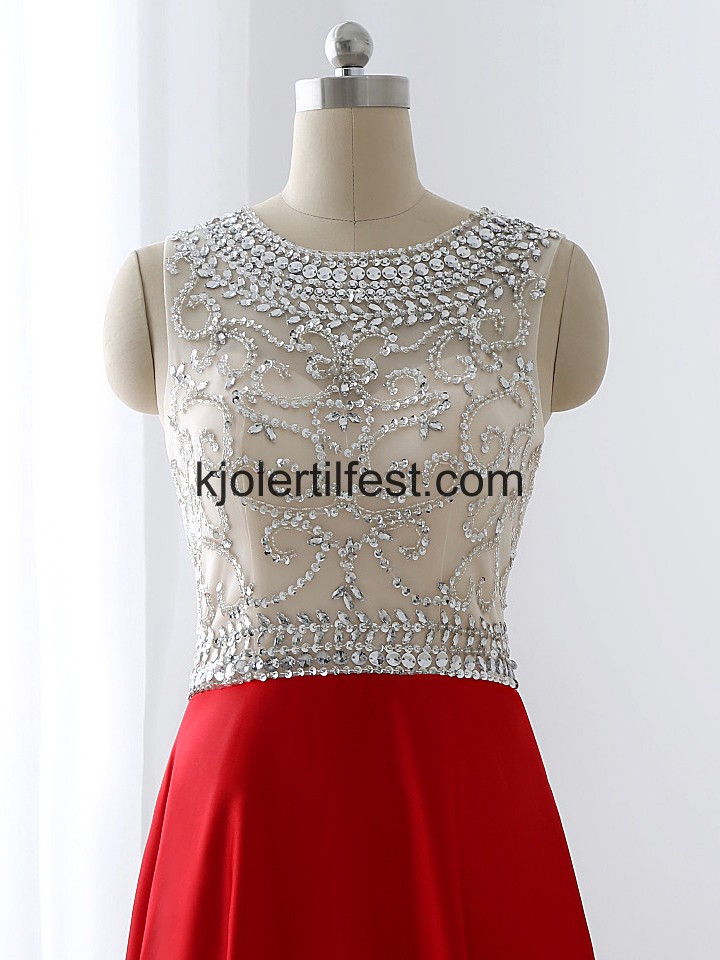 Rd Scoop Lange Perler Ballkjoler