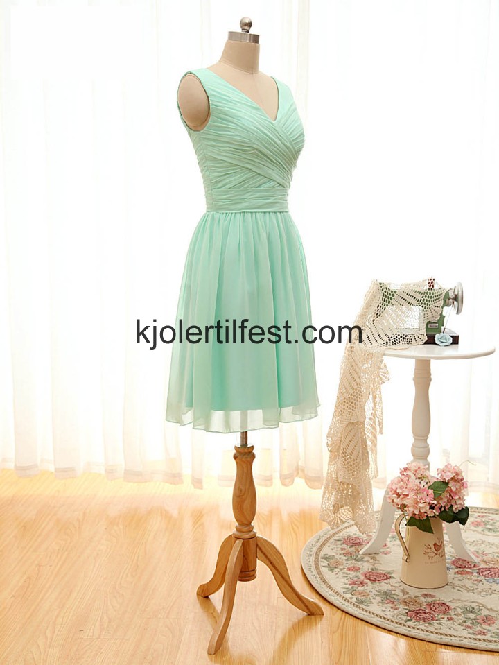 V-hals A-Linje Mint Chiffon Brudepikekjoler